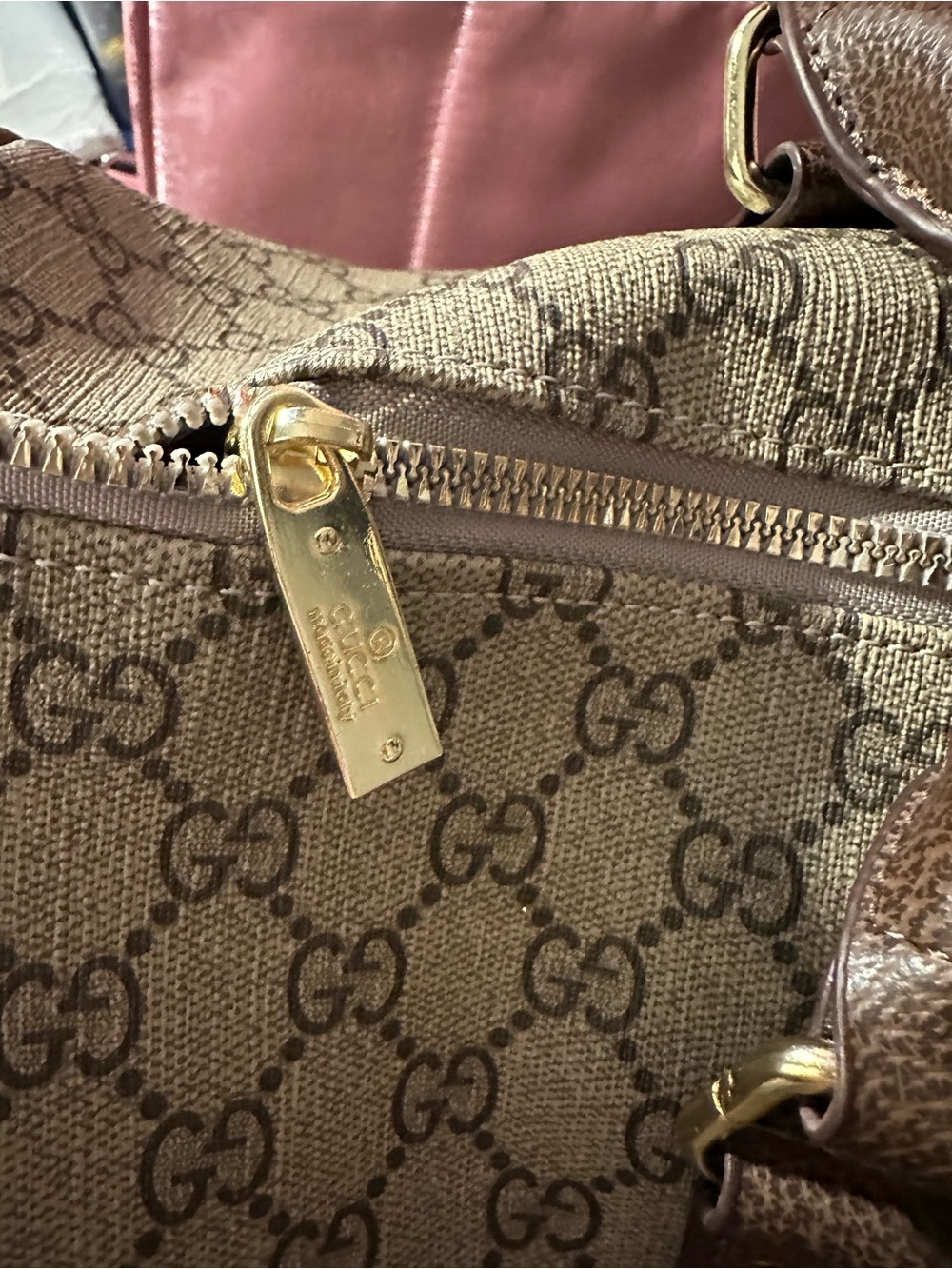 UNBRANDED DUFFEL BAG - Picture 4 of 9